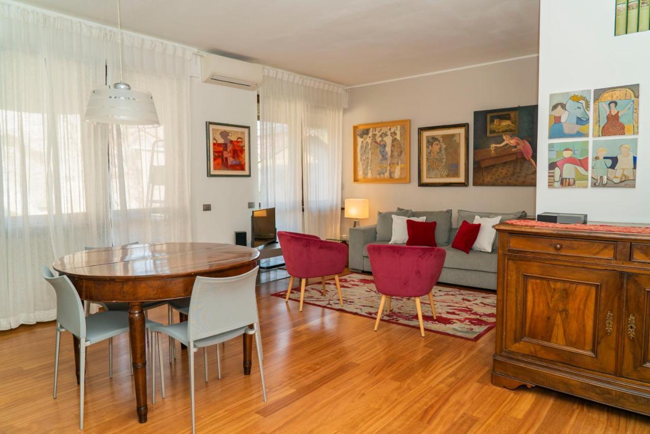 Apartmán Trilocale Como Centro, Esclusivo 100 Mq Con 3 Balconi Exteriér fotografie
