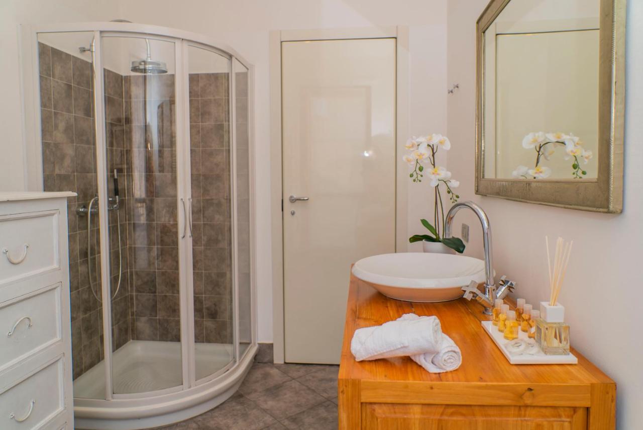 Apartmán Trilocale Como Centro, Esclusivo 100 Mq Con 3 Balconi Exteriér fotografie