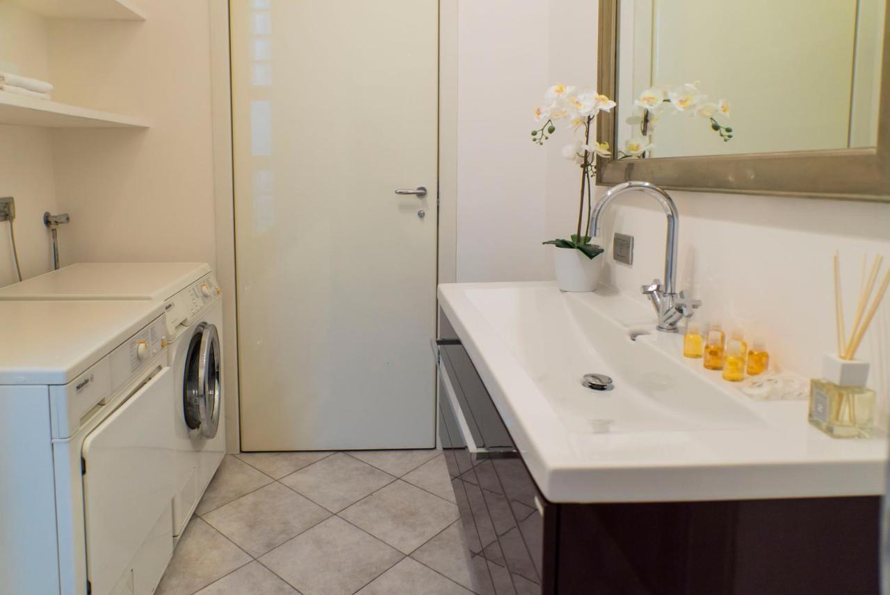 Apartmán Trilocale Como Centro, Esclusivo 100 Mq Con 3 Balconi Exteriér fotografie
