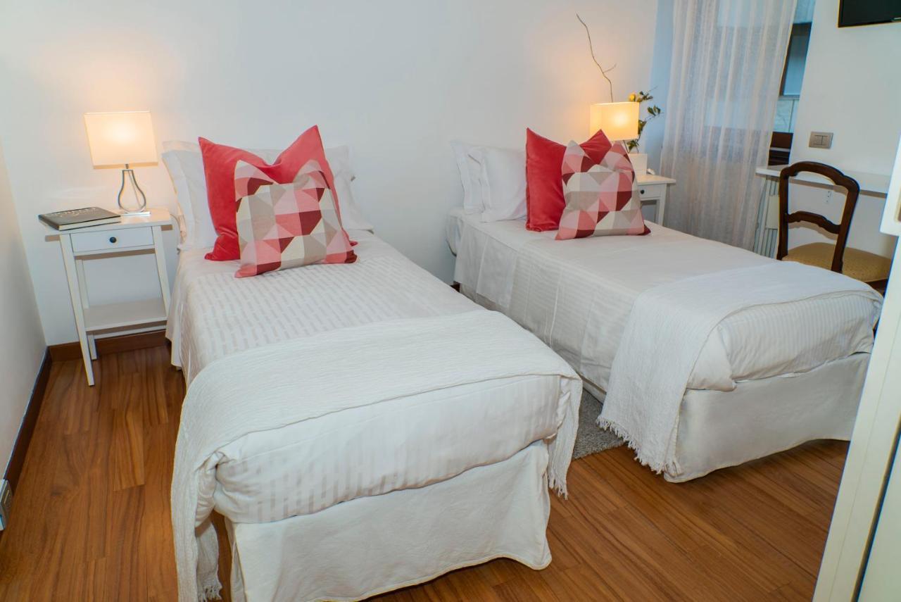 Apartmán Trilocale Como Centro, Esclusivo 100 Mq Con 3 Balconi Exteriér fotografie